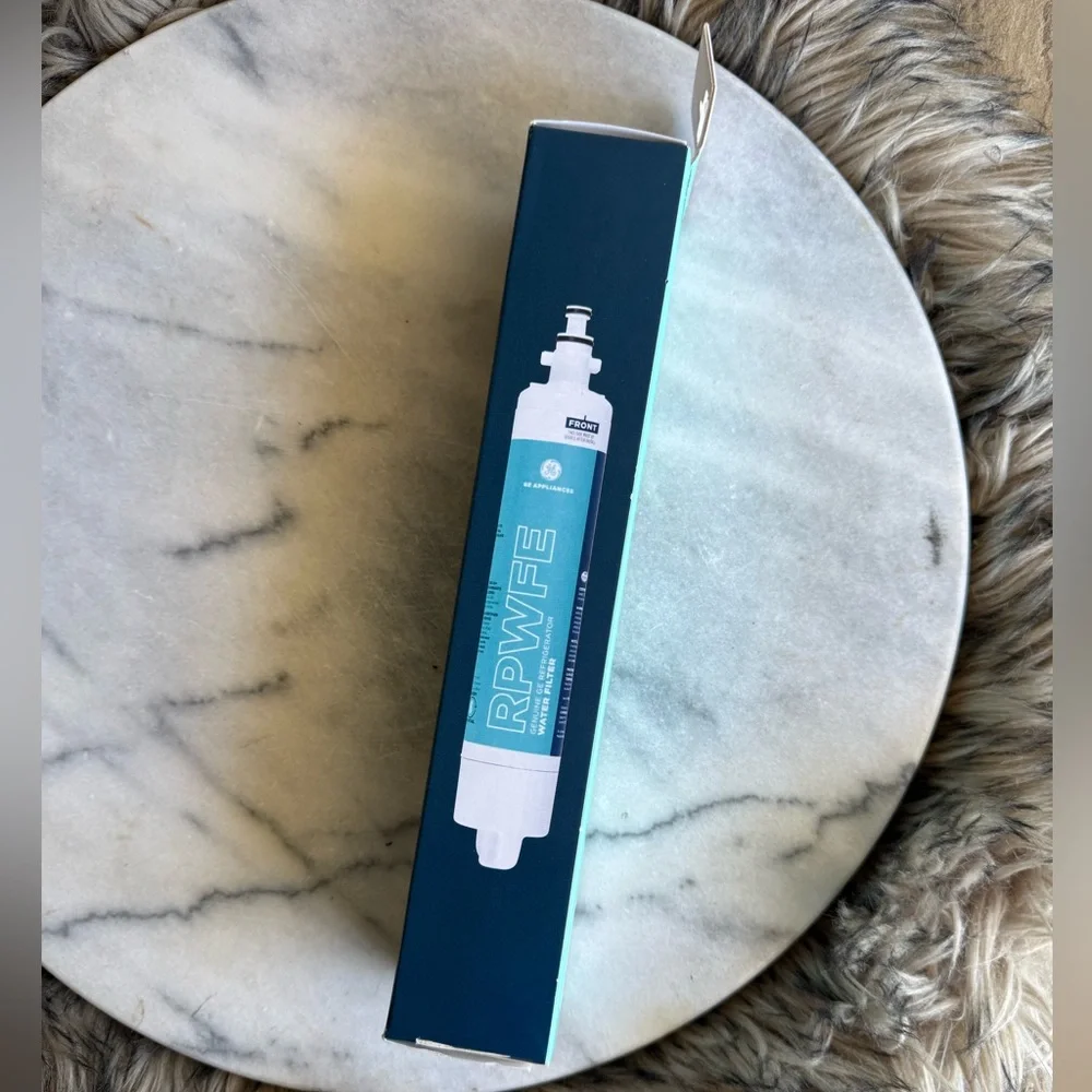 GE RPWFE Refrigerator Water Filter - Picture 12 of 14